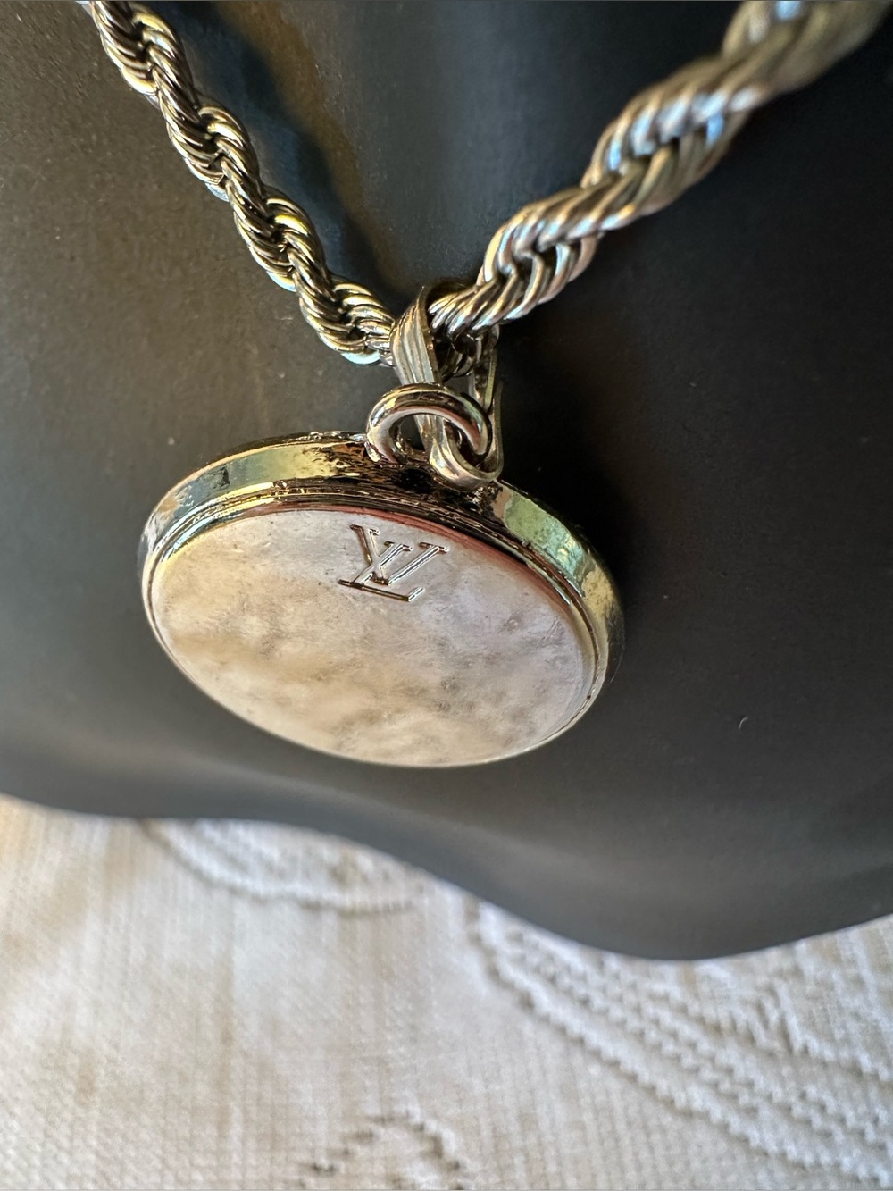 Silver Medallion Pendant Necklace - Silver - Picture 3 of 5